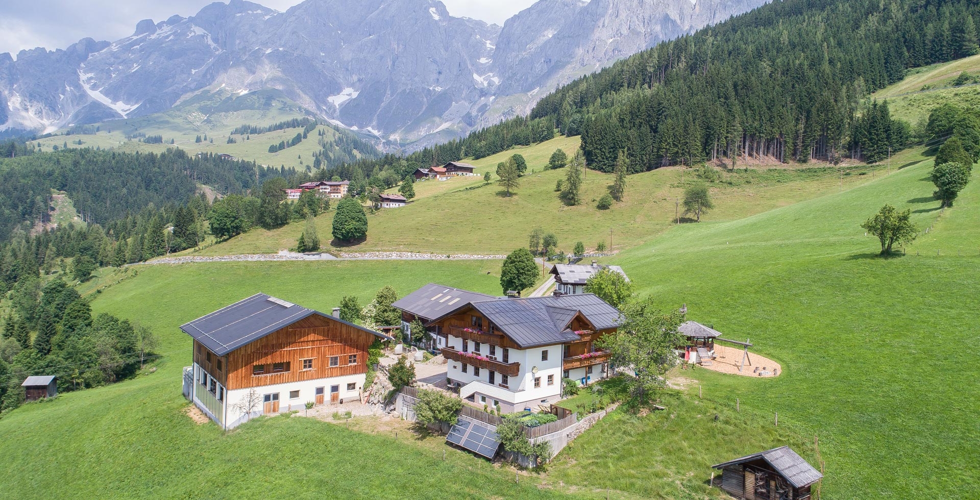 Bauernhof Muehlbach Sommer Panorama 2